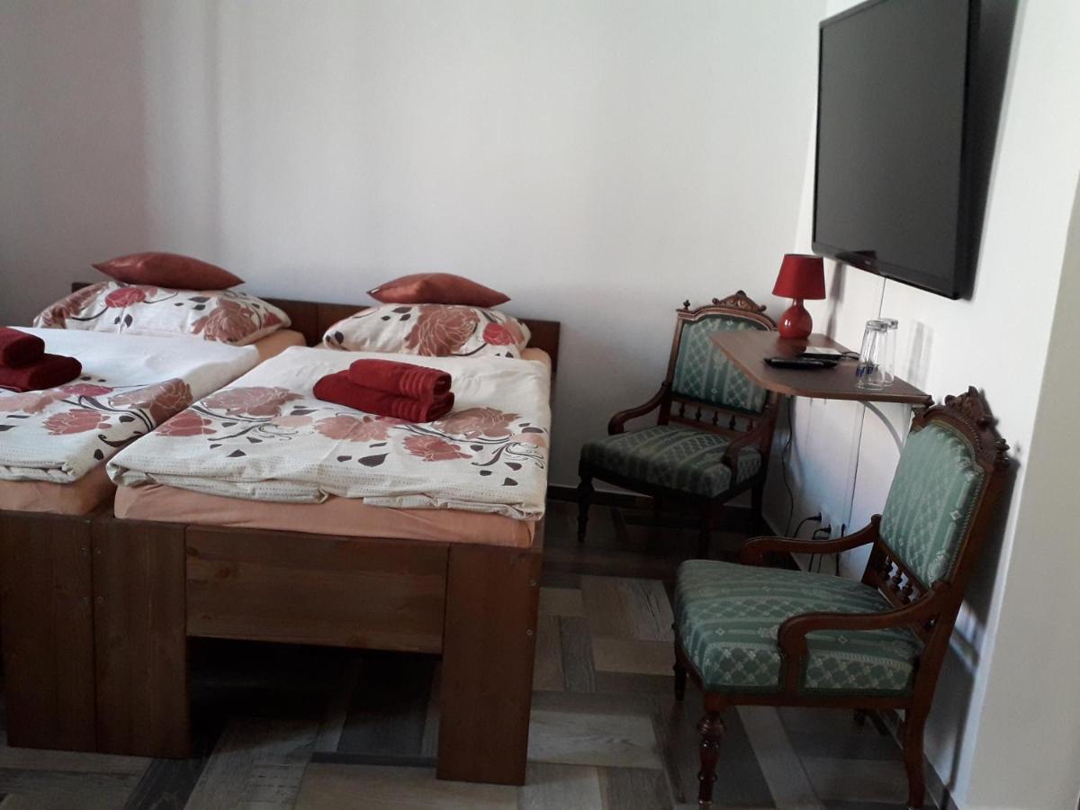 Senk U Kovarny Mariánské Lázně Dış mekan fotoğraf